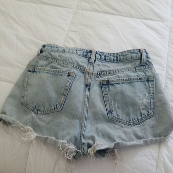 SIGNITURE Jean Shorts Sz. 8 Women's - Picture 8 of 8